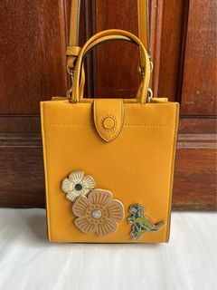Louis Vuitton M81068 Sunflower Yellow Epi Leather Petit Sac Plat Shoulder  Bag (RFID)