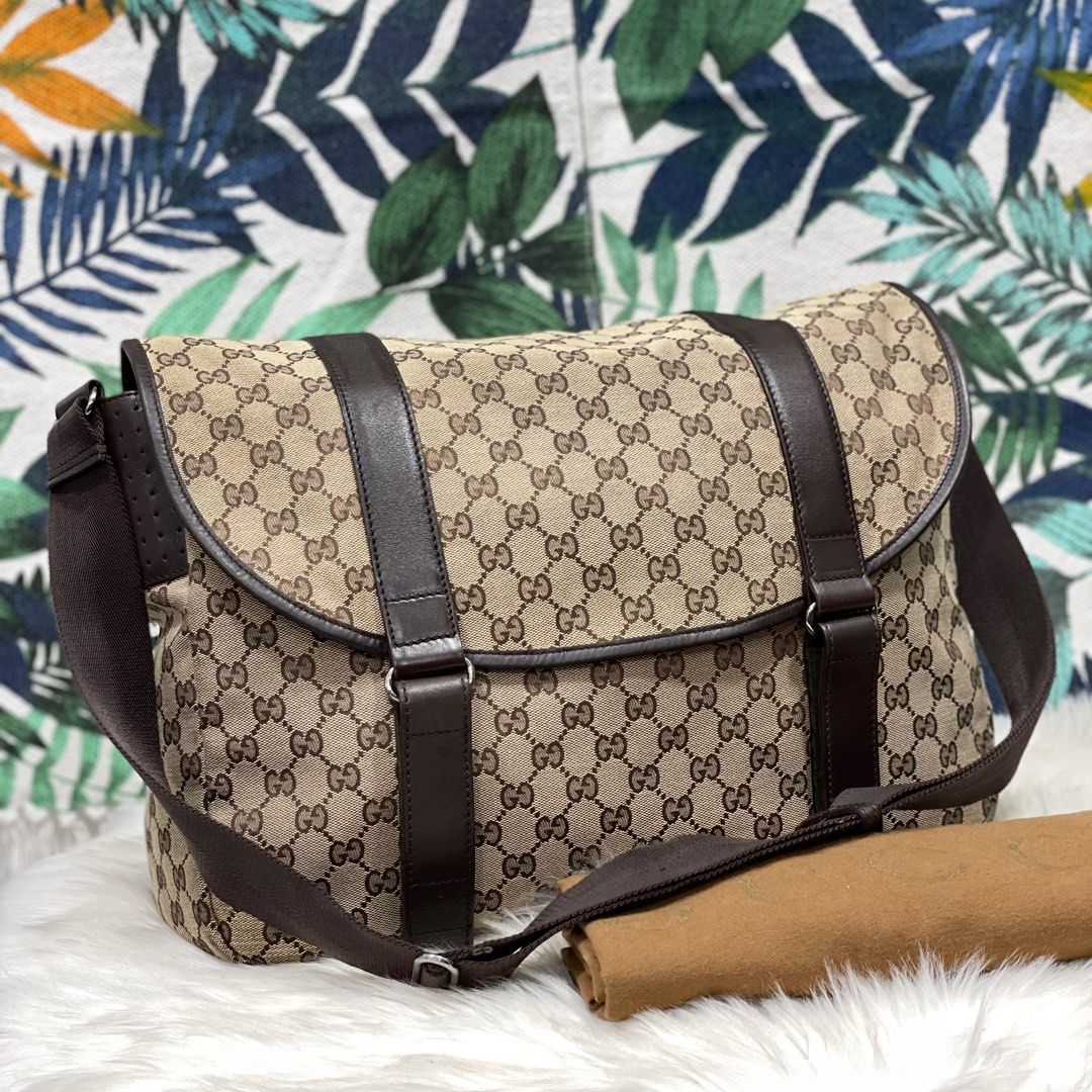 Authentic GUCCI GG Monogram Messenger Bag, Luxury, Bags & Wallets on  Carousell
