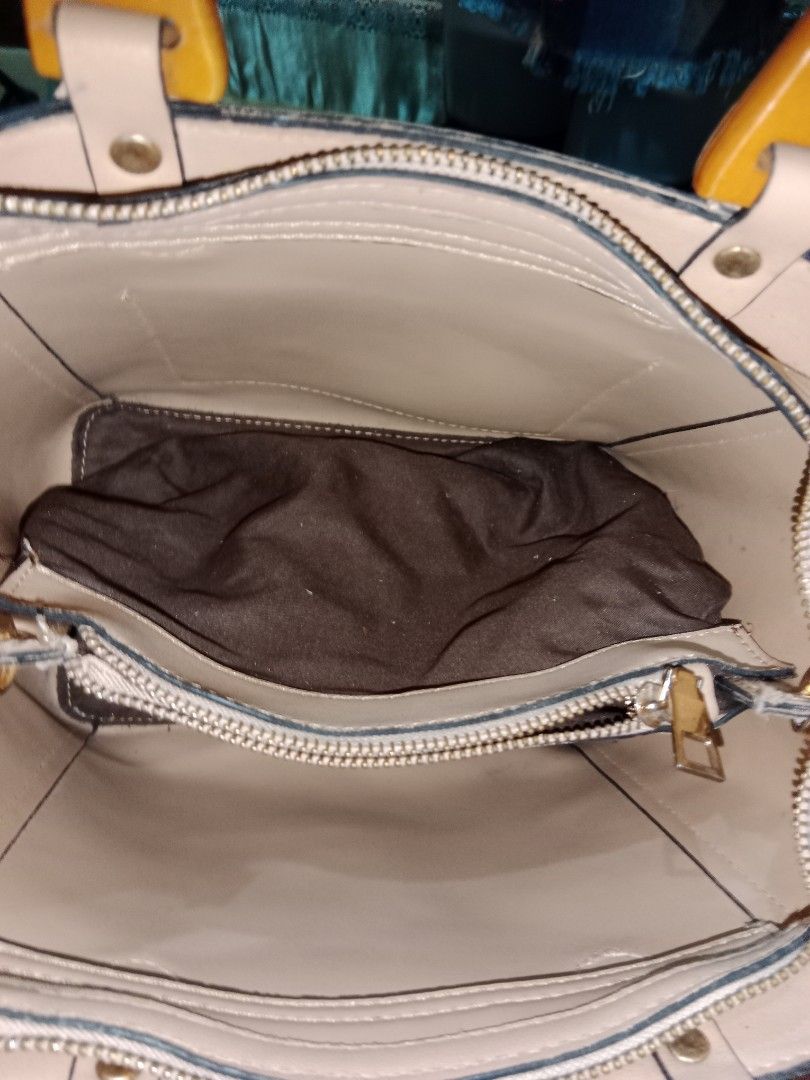 Authentic JOVANNI 2 way Handbag / Crossbody Bag on Carousell