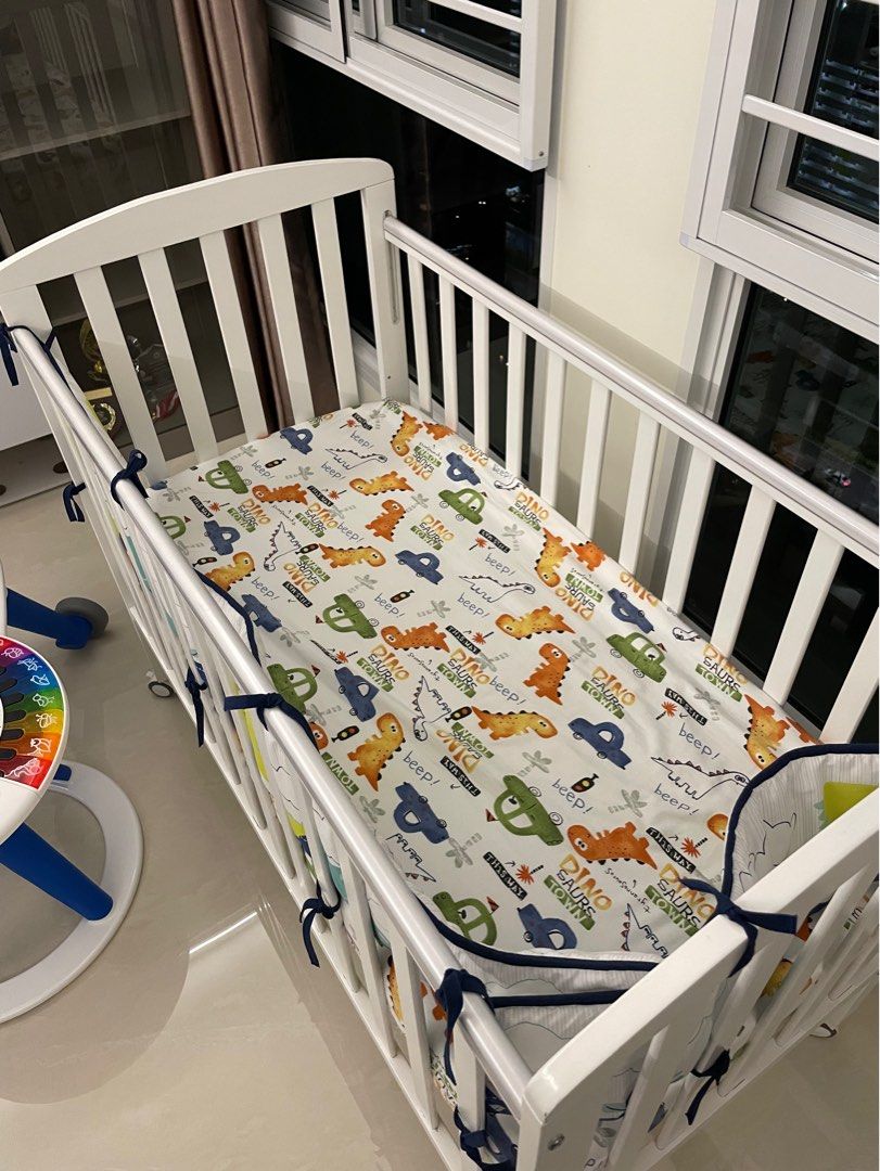 Baby Cot with drop gate, Babies & Kids, Baby Nursery & Kids Furniture