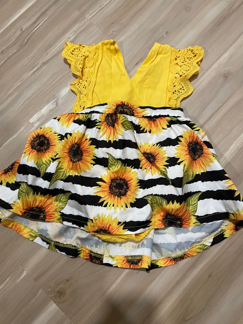 Little girl sunflower outfit store