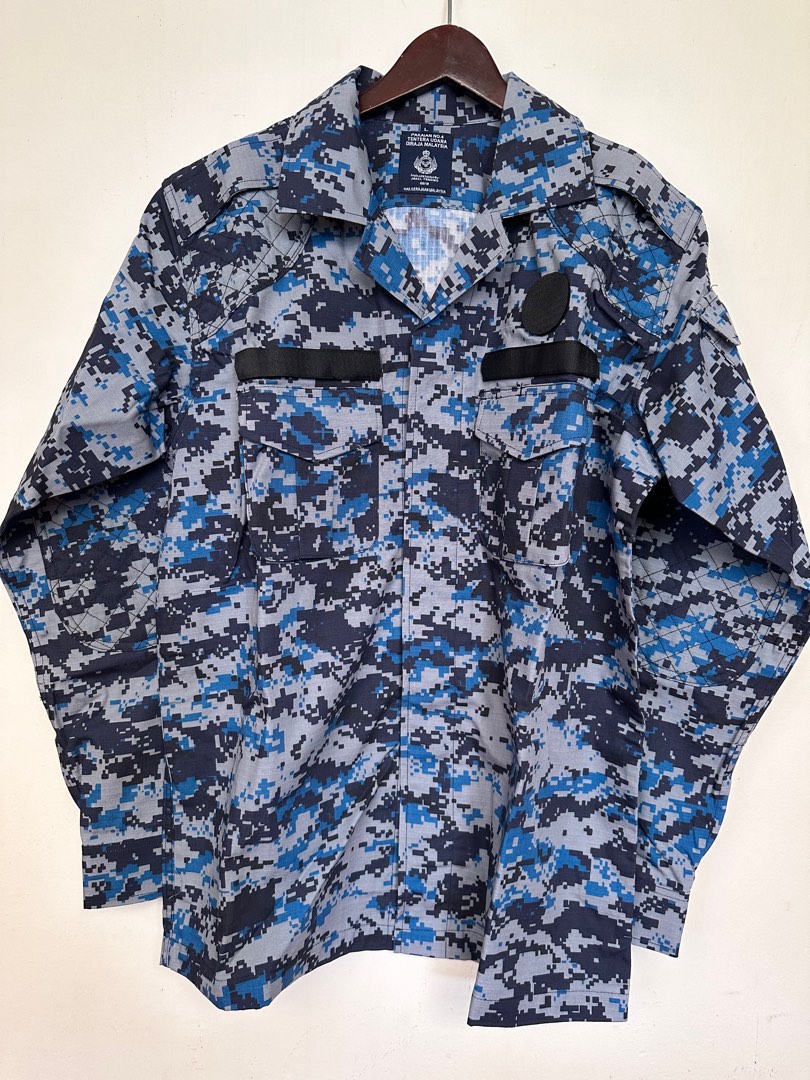 Baju uniform TUDM Air Force celoreng, Men's Fashion, Tops & Sets ...
