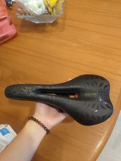 (Category: ) located in . Submitted by RT_YX (Listing ID 1249642791, Image 1). Description: .