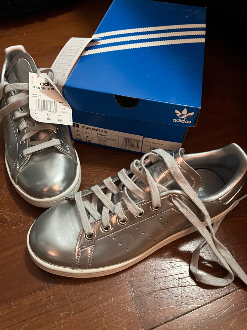 BNWT Adidas Stan Smith Silver size 37 Women s Fashion Footwear