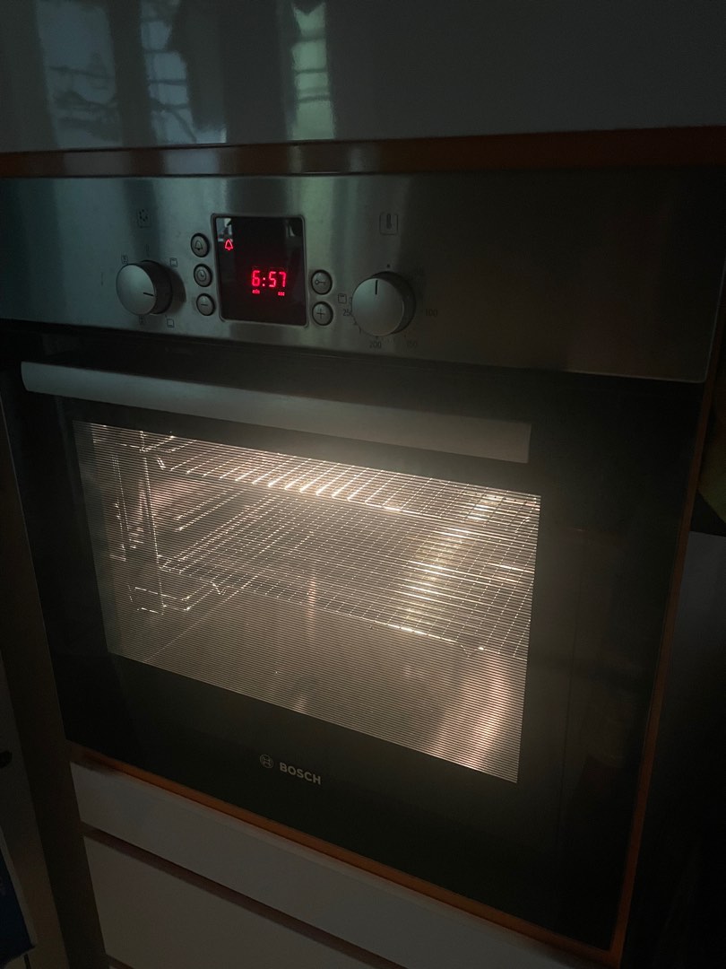 Bosch BuildIn Oven, TV & Home Appliances, Kitchen Appliances, Ovens