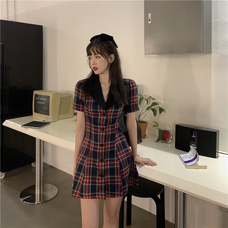 Retro checkered outfit new arrivals
