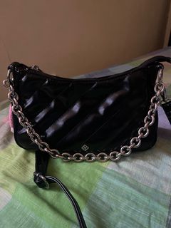 (Category: ) located in . Submitted by rmayaa_ (Listing ID 1249648544, Image 1). Description: .