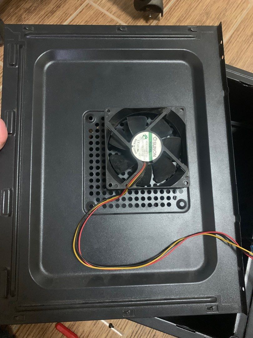 CASE WITH CPU COOLER, Computers & Tech, Parts & Accessories, Computer ...