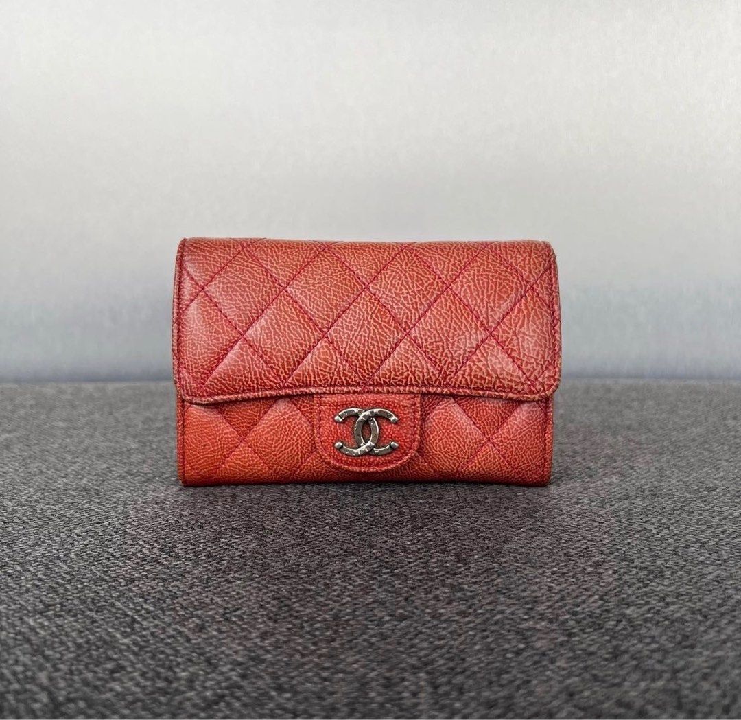 Red chanel purse shop