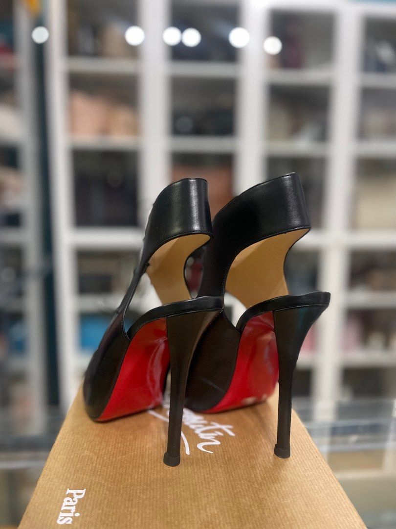Christian louboutin ferme rouge shop