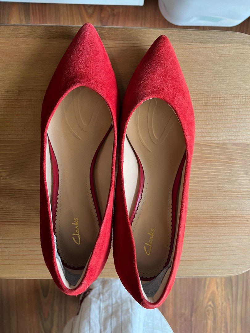 Clarks red heels hotsell