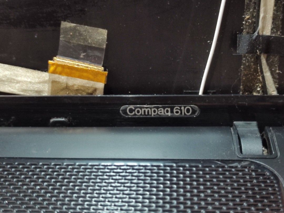 compaq 610 full case housing (Category: Laptops & Notebooks) located in Bacoor. Submitted by ivanyun (Listing ID 1249627857, Image 2). Description: compaq 610 full case shell housing with hinges free keyboard mouspad not tested as is. pickup bacoor COD lalamove pwede rin pm lng for info.