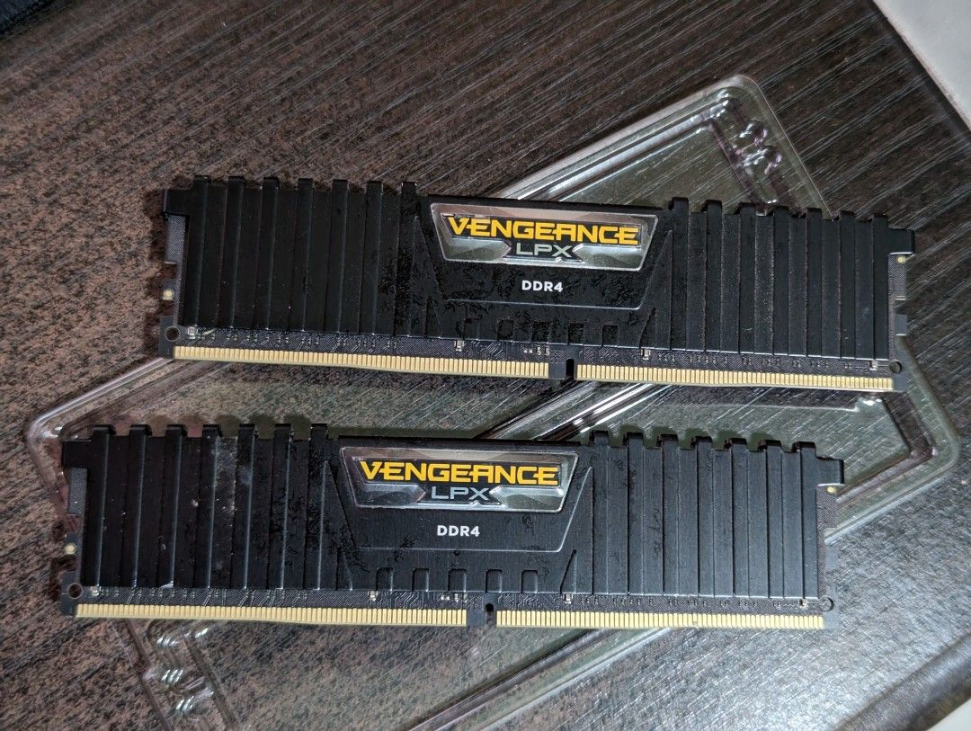 Corsair vengeance lpx outlet ddr4 3000 c15