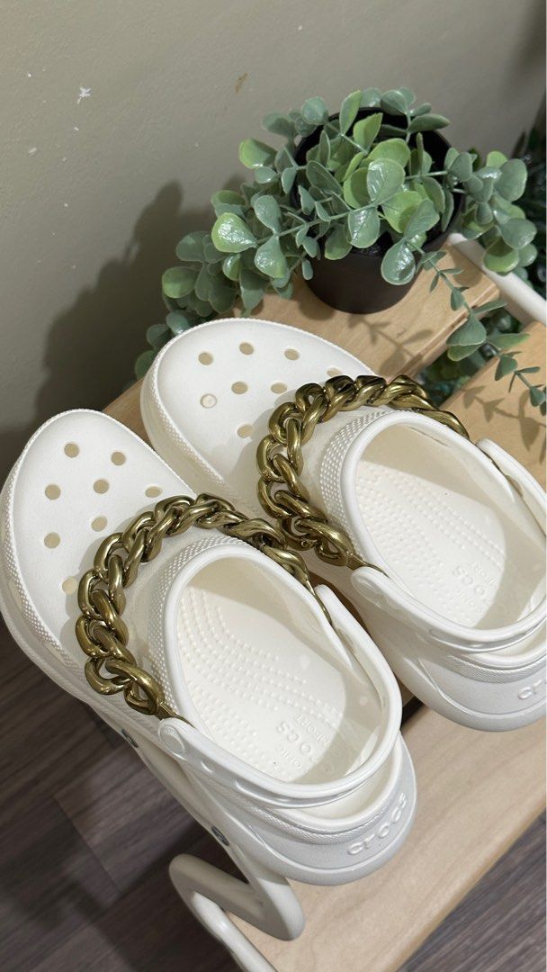 Crocs embellished bae clog outlet