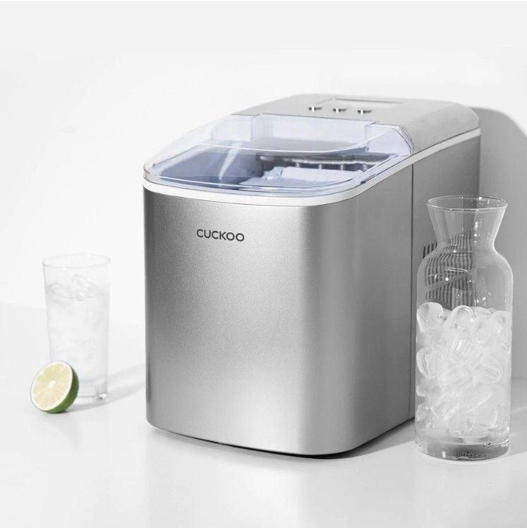 Cuckoo Ice Maker (Category: Other Kitchen Appliances) located in Cebu City. Submitted by bellababystuffcebu (Listing ID 1249753709, Image 1). Description: Cuckoo Ice Maker (Branded) Orig price Shopee: 18k + For Your Home | Travel | Event use Portable Counter Top Ice Maker 220volts In very good working condition Test all you want! loc: Dumlog Talisay.