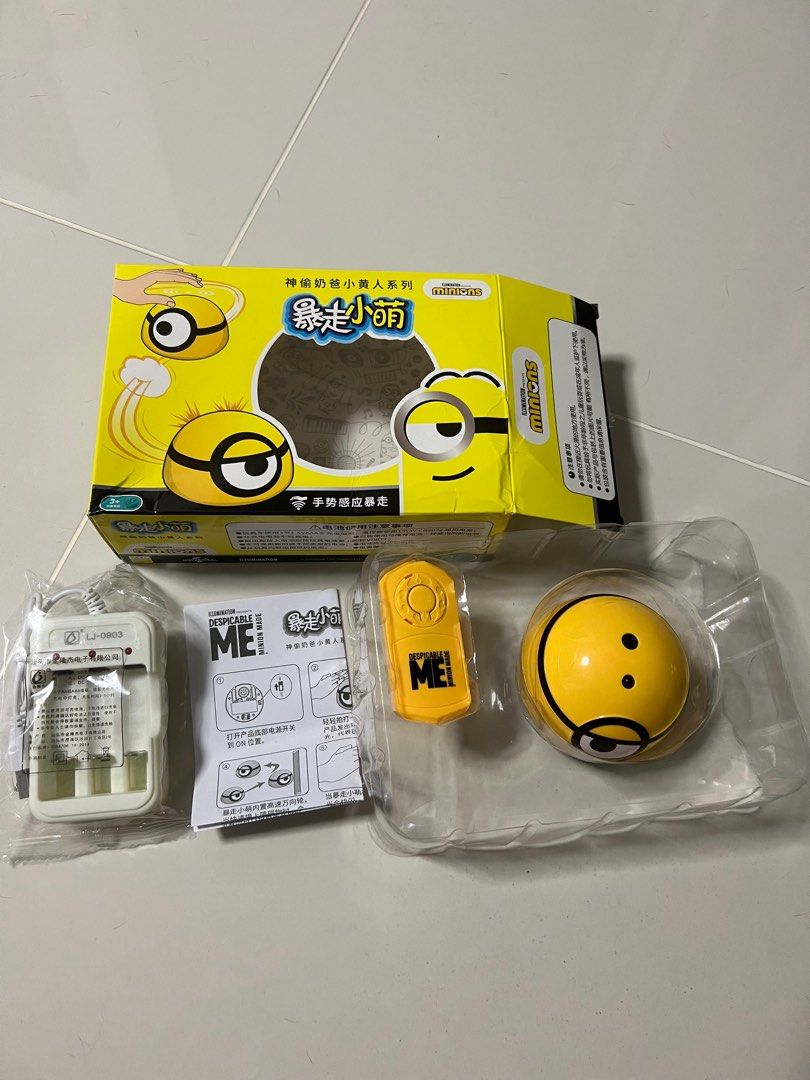 Escaping minion dog toy, Pet Supplies, Homes & Other Pet Accessories on