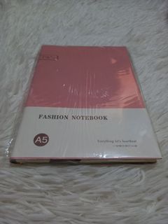 Fashion Notebook (Pink)