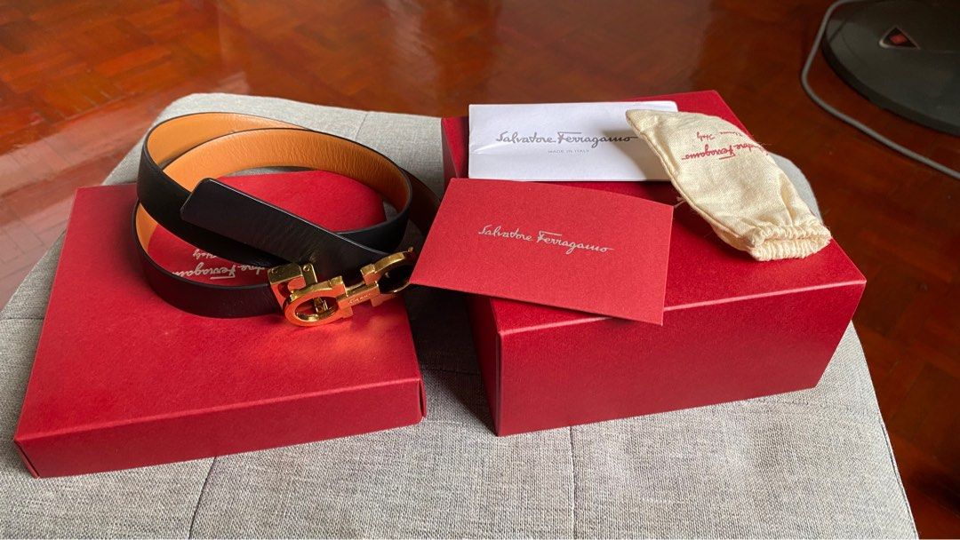 Ferragamo belt packaging clearance