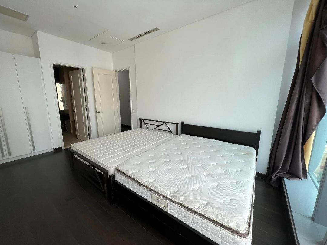 FOR RENT Spacious 2 bedroom in Trump Tower, Kalayaan Avenue, Makati