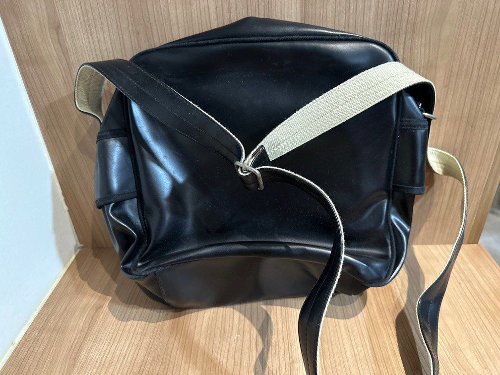 Fred Perry black square messenger bag Men s Fashion Bags Sling