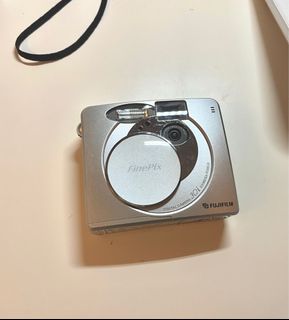 （分類：）位於 。 由 ccdcameras 提交（商品編號 1249781282，圖片 1）。簡介： 。