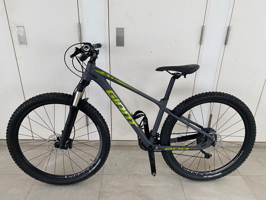 Giant XTC 800 plus hard tail