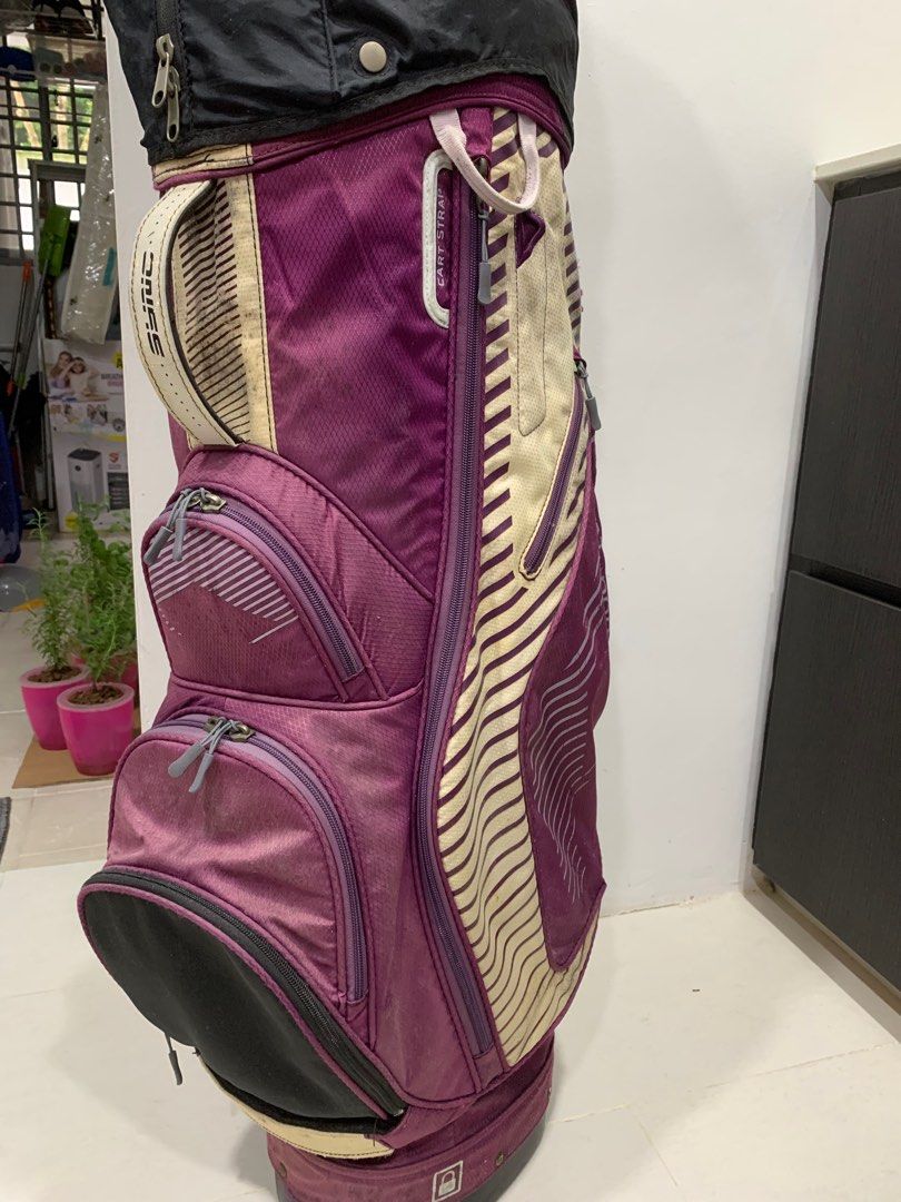 Golf bag Sun Mountain, Sports Equipment, Sports & Games, Golf on Carousell