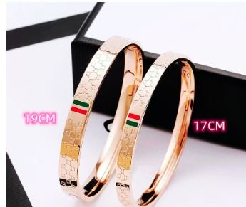 GUCCI Buckle Bracelet Titanium Steel Material Couple Fashion