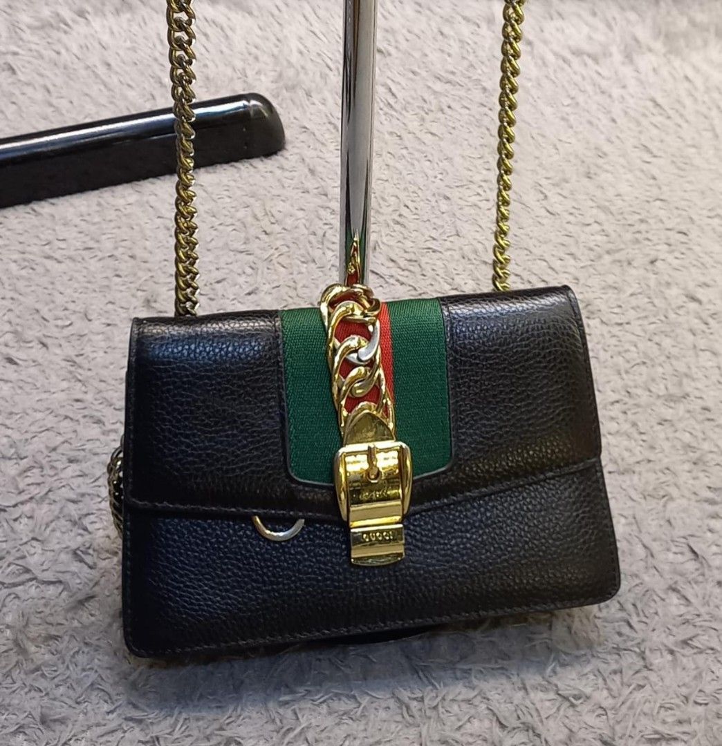 Tas gucci free box, Fesyen Wanita, Tas & Dompet di Carousell