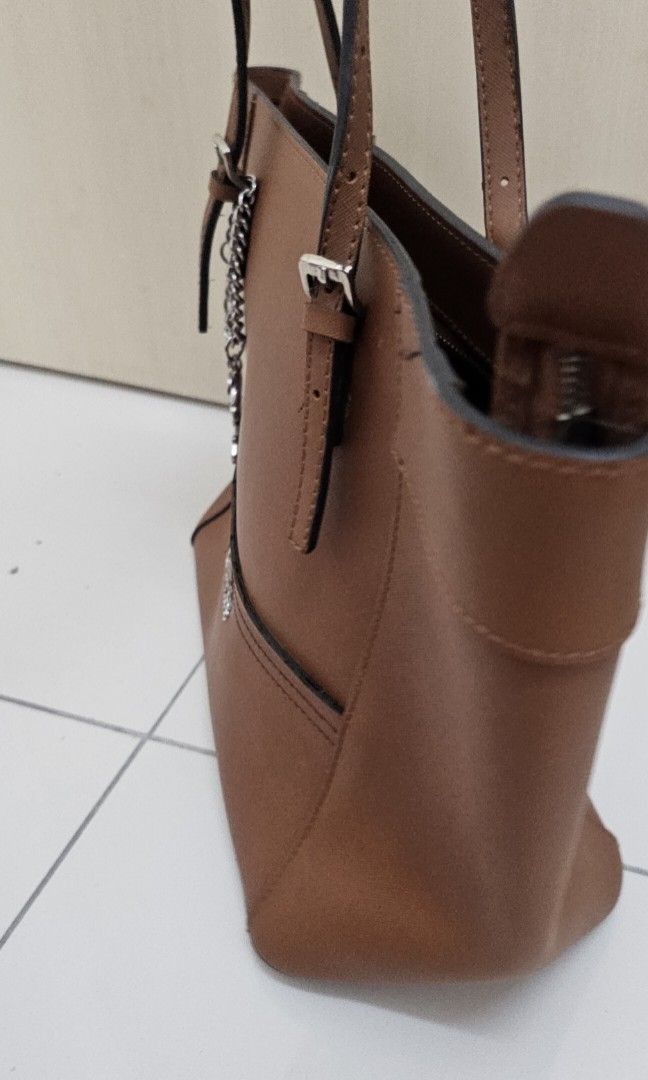 Guess camel bag outlet
