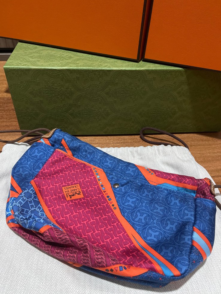 Hermes silk deals bag organizer