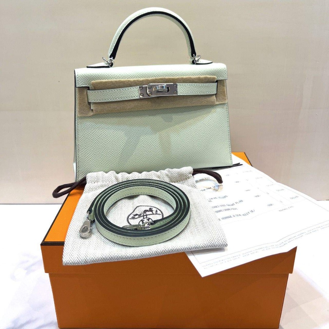Hermes mini kelly 2, Luxury, Bags & Wallets on Carousell