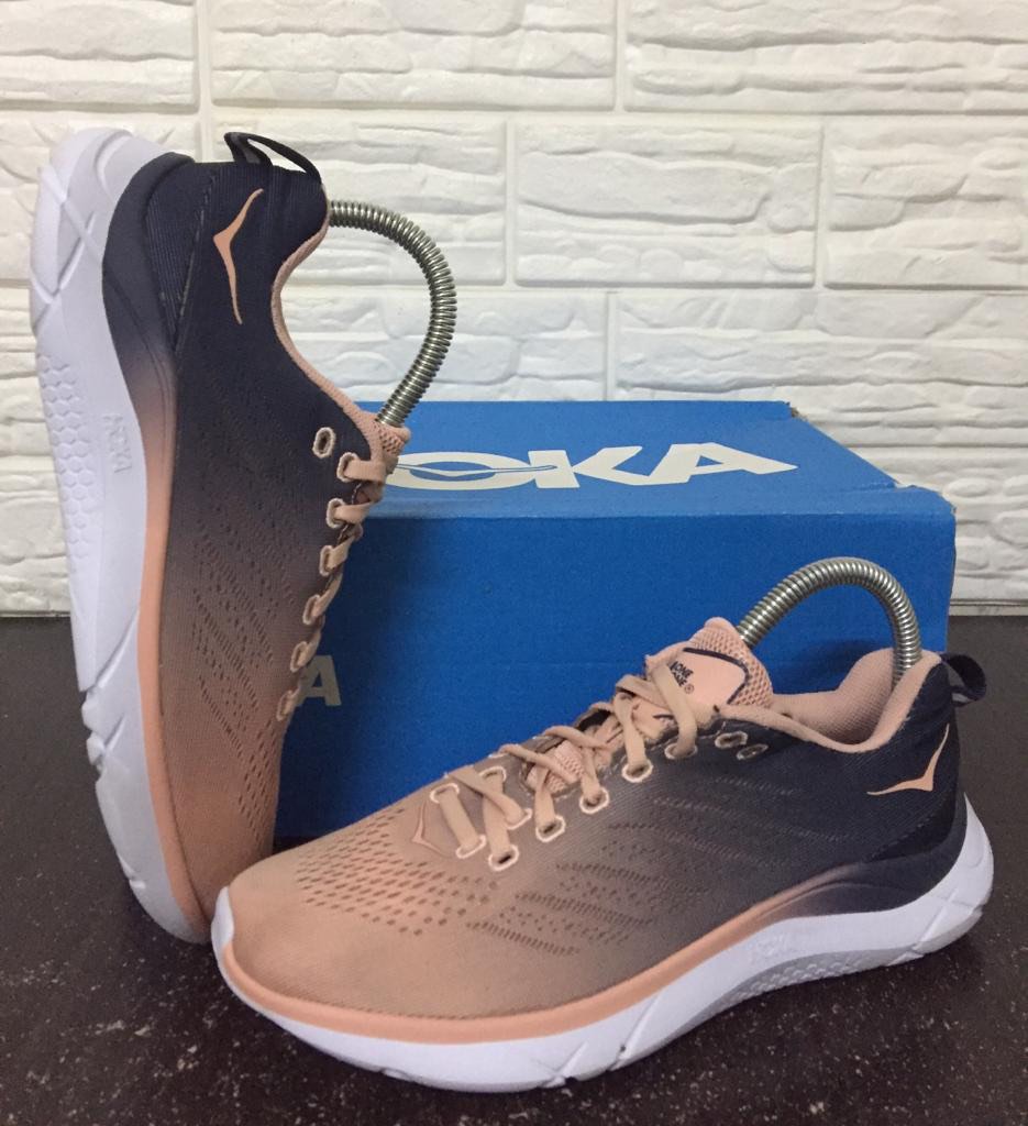 Women's hoka shop one one hupana