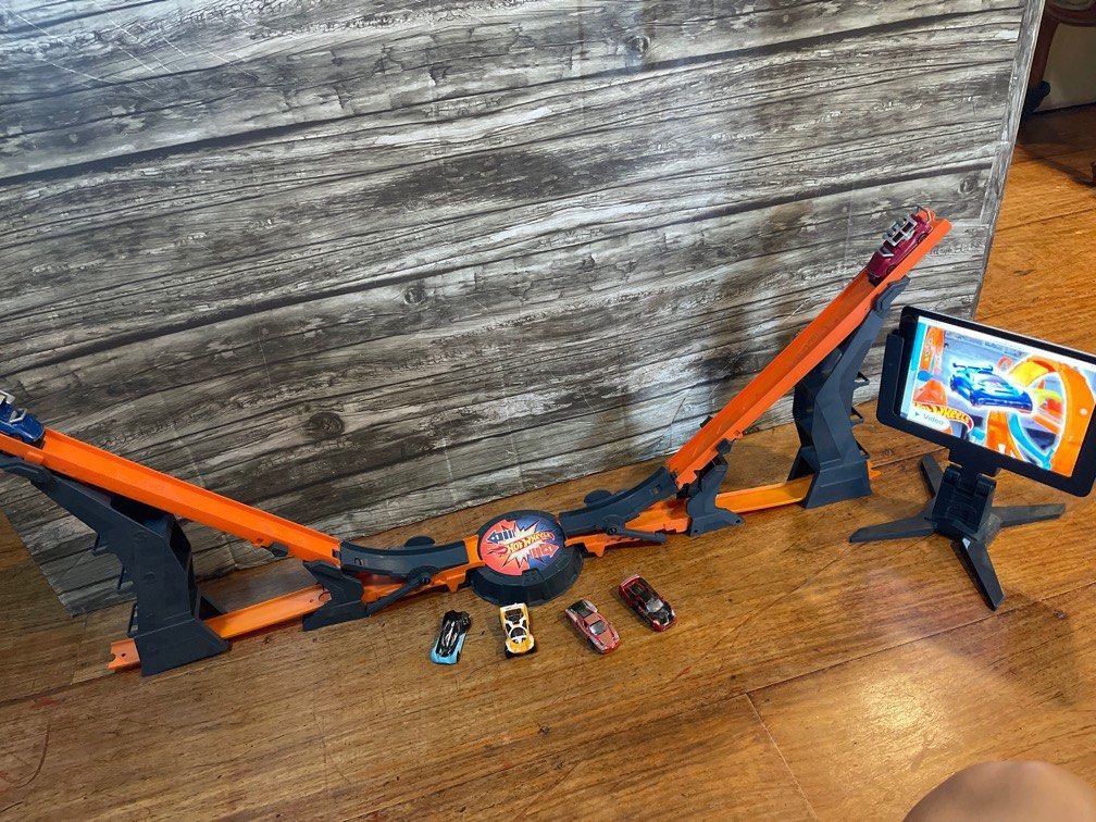 Hot wheels ipad track store