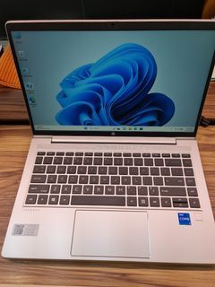 HP ProBook 440 G8 ( i5-1135G7 11th gen, 8GB RAM DDR4, 256GB SSD, WINDOWS  11 PRO) HP WARRANTY TILL NOVEMBER, 2024