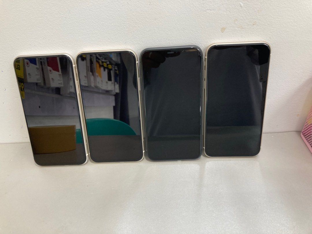 iphone 11 128gb dual nano sim openline (Category: iPhone 11 Series) located in San Juan City. Submitted by uniwyse (Listing ID 1249738867, Image 2). Description: Iphone 11 128gb dual nano sim openline factory unlock secondhand original My Price: 19,980 Limited stock 100% original secondhand 100% authentic / legit / original 100% openline/ factory unlock - any simcard Model number: MWN82CH/A Cash on delivery po tayo or pickup po sa store po namin,