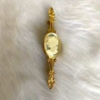 Japan Vintage Gold Tone White Cameo Brooch