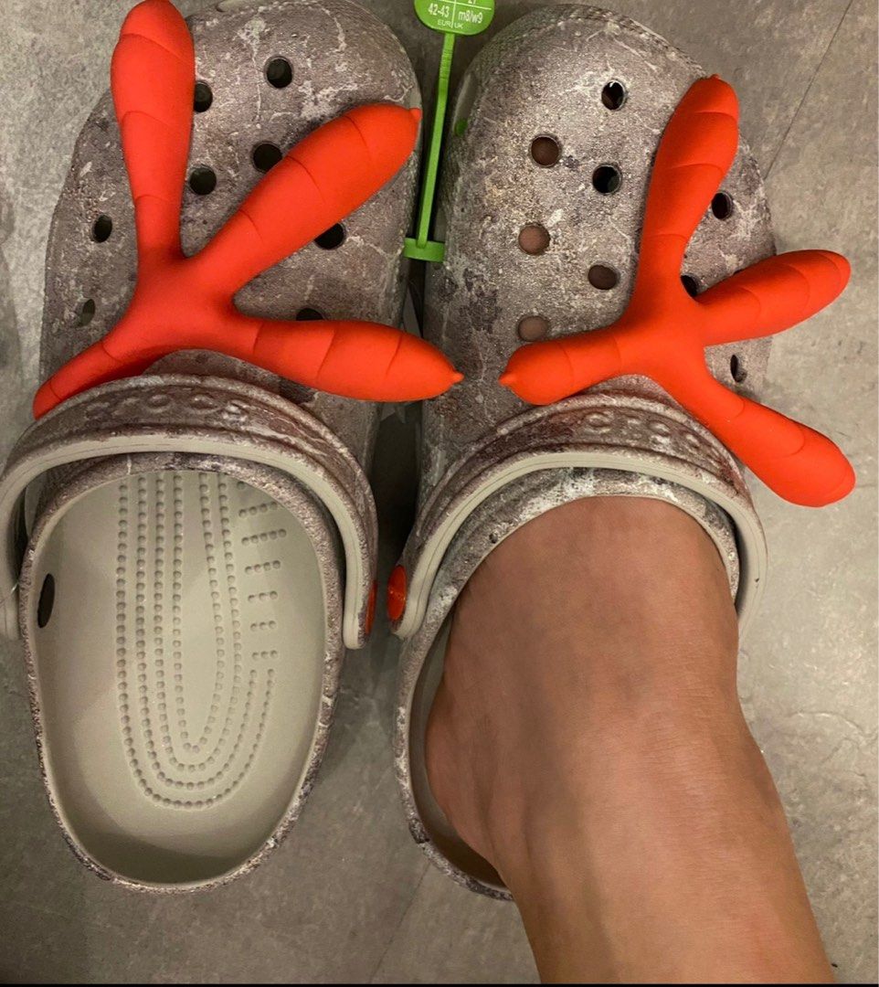 Croc shaving sales cream challenge