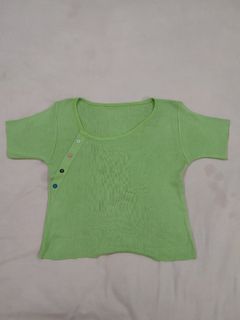 Kaos wanita knit green