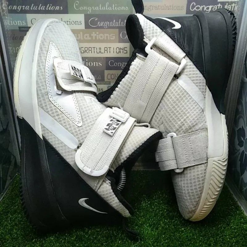 Lebron shop soldier 5.5