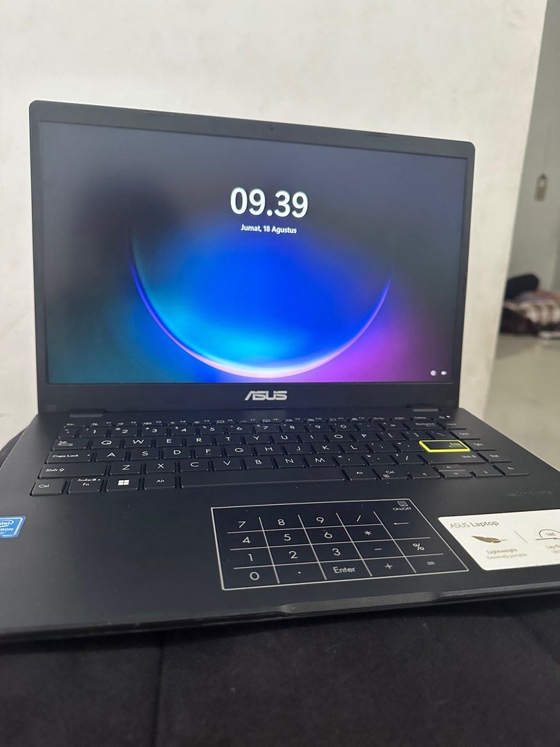 Laptop Asus E410ma On Carousell 3486