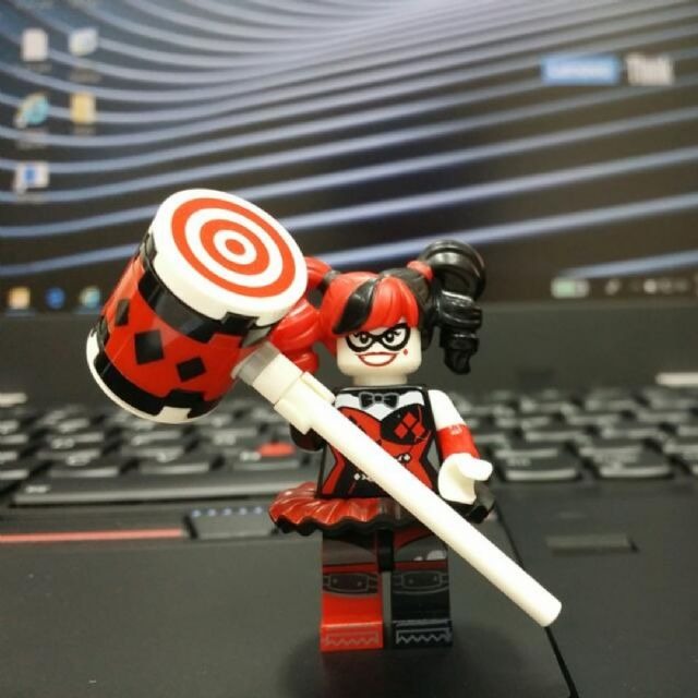Lego harley sale quinn hammer