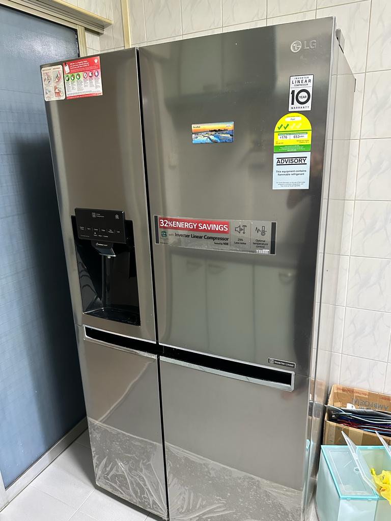 LG Inverter Linear Compressor, Door in Door., TV & Home Appliances
