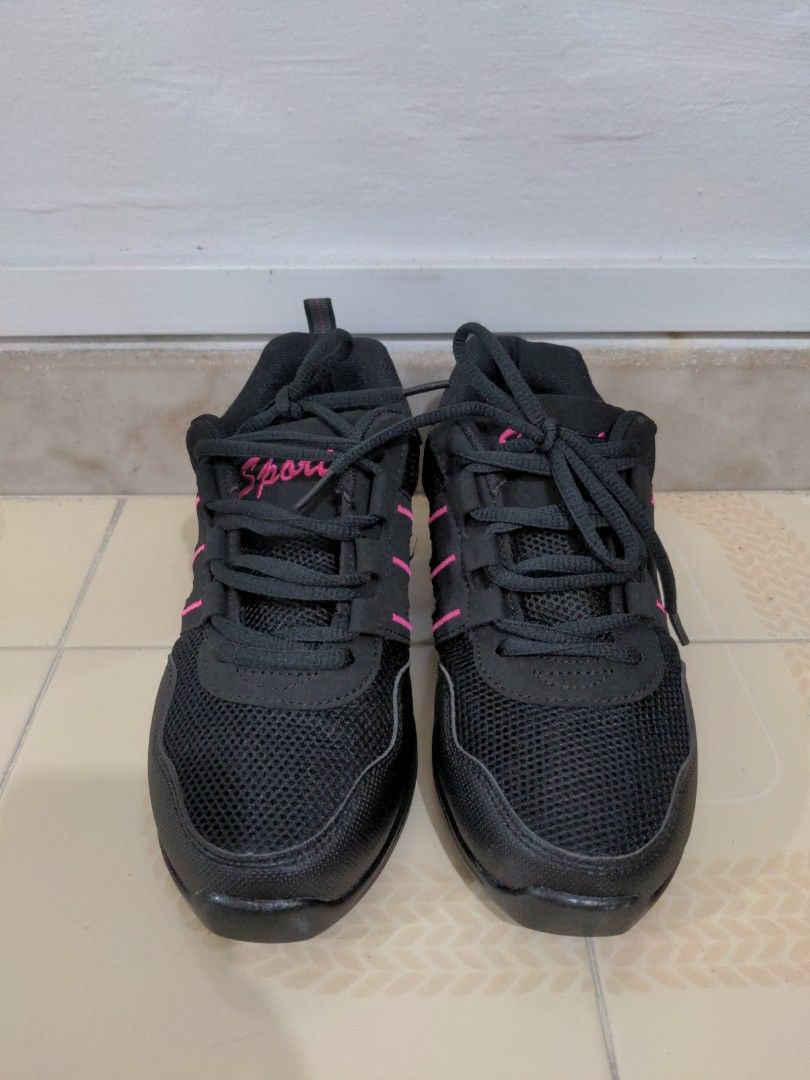 Asics cheap dance shoes