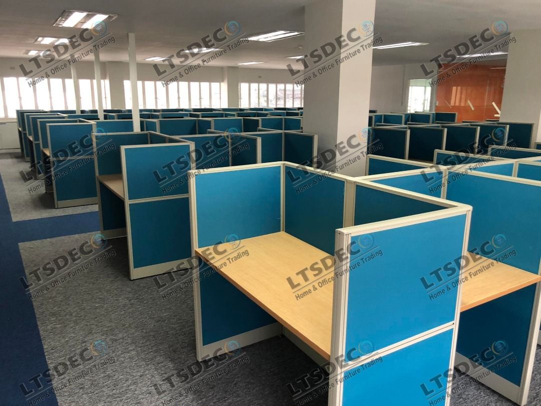 LINEAR CALL CENTER TYPE WORKSTATION OFFICE PARTITION on Carousell