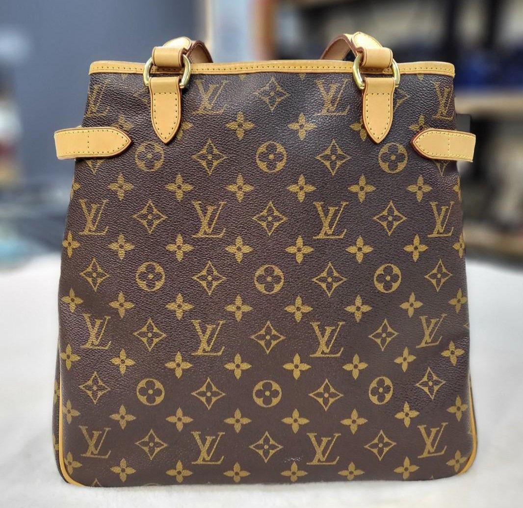 💯Authentic LOUIS VUITTON Monogram Canvas Batignolles Vertical Tote Bag,  Luxury, Bags & Wallets on Carousell