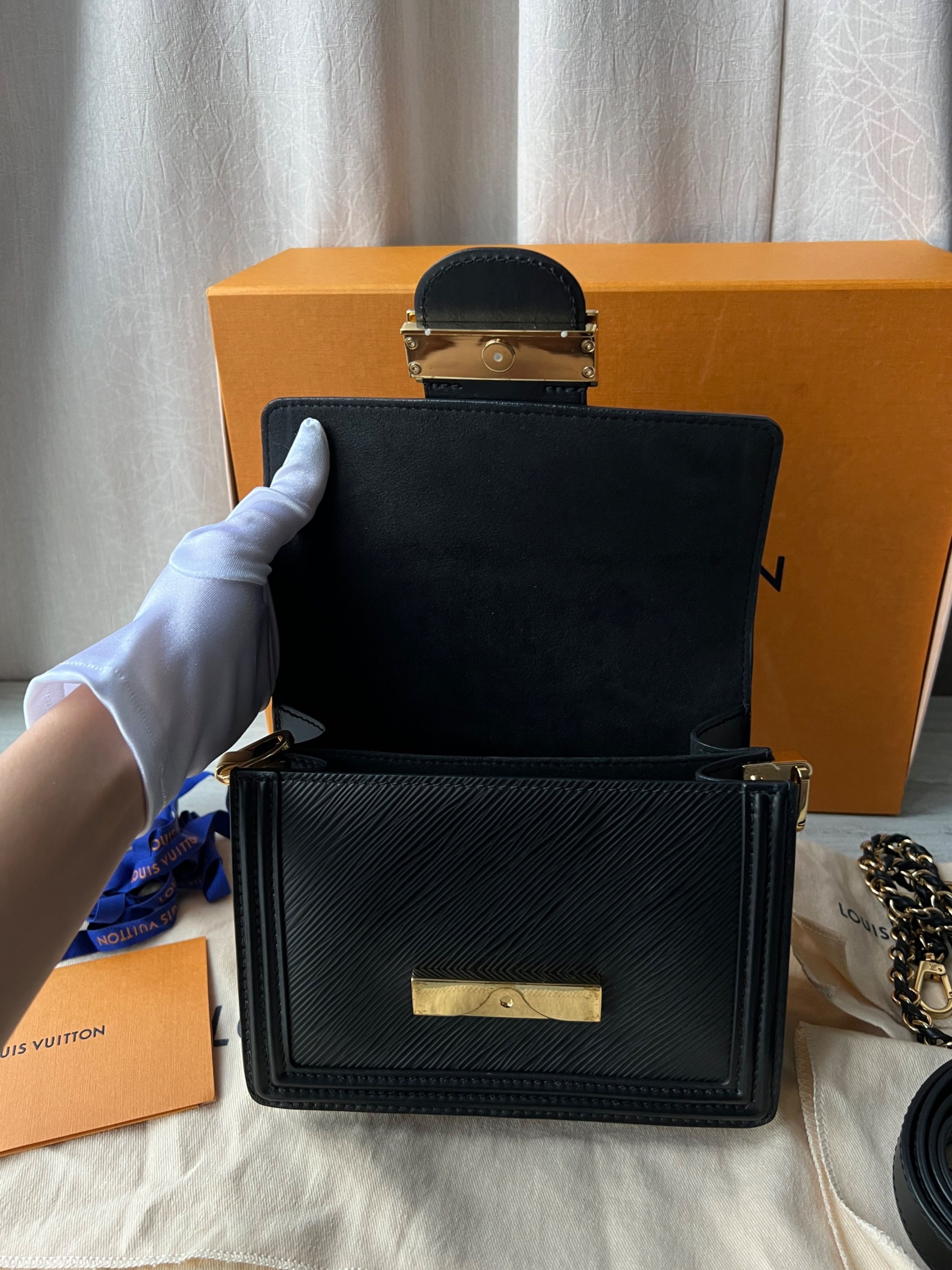 Louis Vuitton Mini Dauphine Epi Leather - Women - Handbags M55964