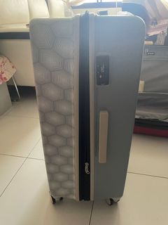 (Category: ) located in . Submitted by wan.jj.7 (Listing ID 1249753925, Image 1). Description: .
