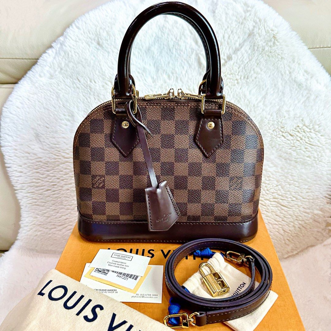 Authentic LV Alma vintage, Women's Fashion, Bags & Wallets, Purses &  Pouches on Carousell