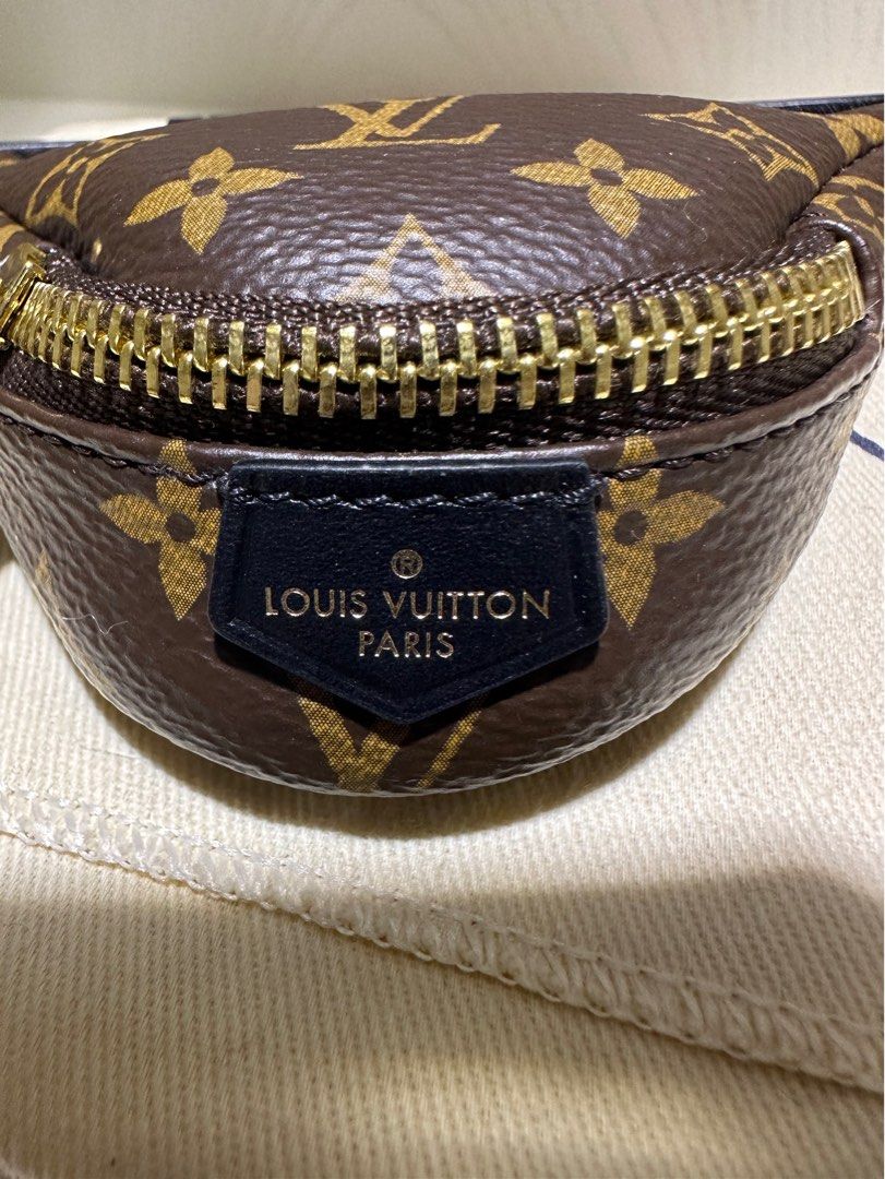 Louis Vuitton Party Bumbag Bracelet (PARTY BUMBAG BRACELET, M6562A)